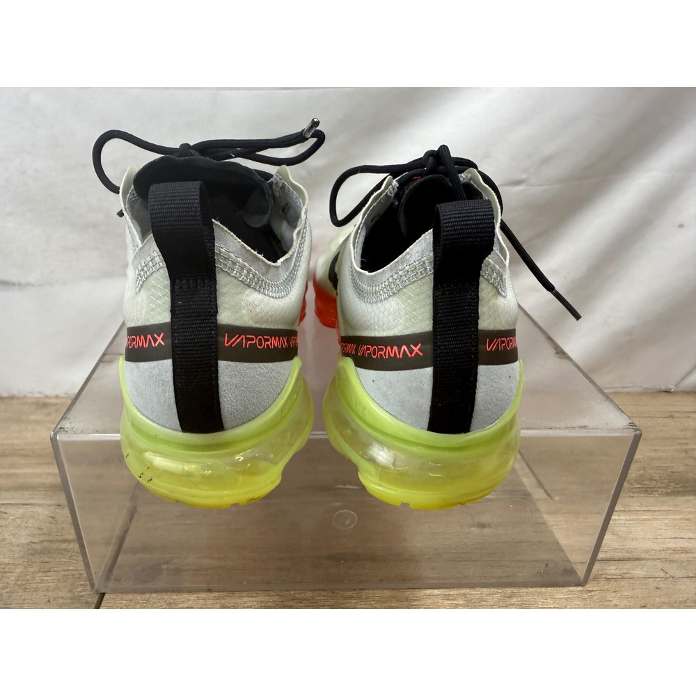 Nike Air VaporMax 2019 Mens Running Shoes White Black Crimson AR6631-007 Size 8 - Picture 9 of 10